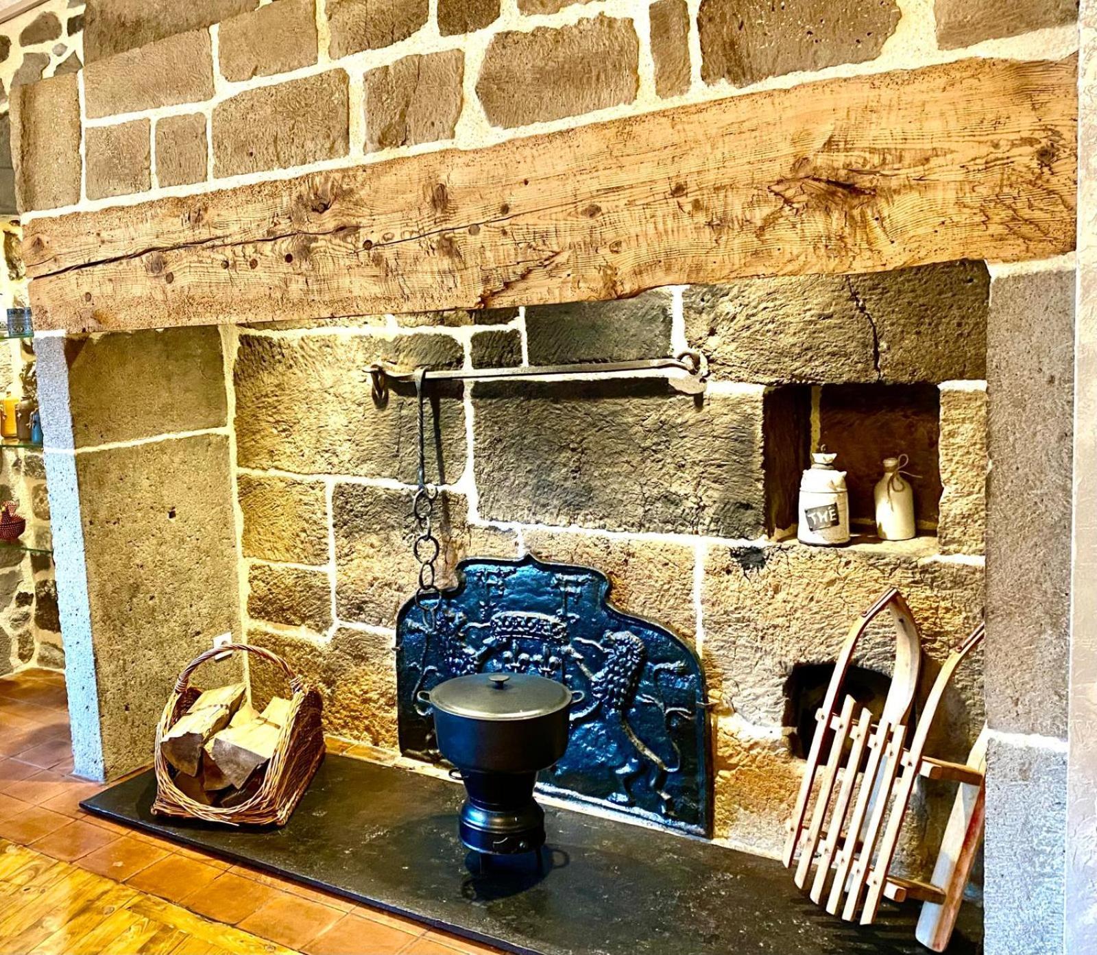 Hotel Restaurant Du Plomb Du Cantal Мюра Екстер'єр фото